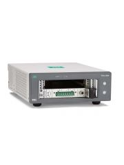 Benchtop PXI-1090 Chassis Bundle with SMU